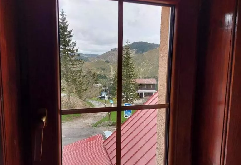 Majatalo Motorest Ski čertovica