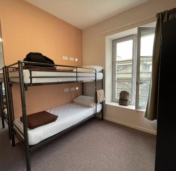 Hostel Vertigo Nîmes Gare Centre