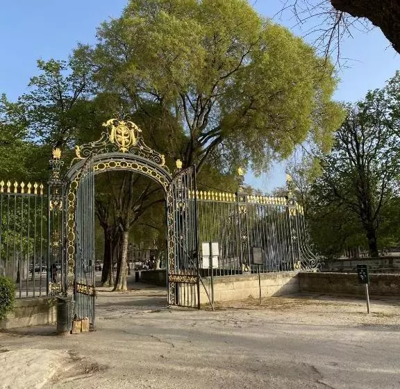 Hostel Vertigo Nîmes Gare Centre