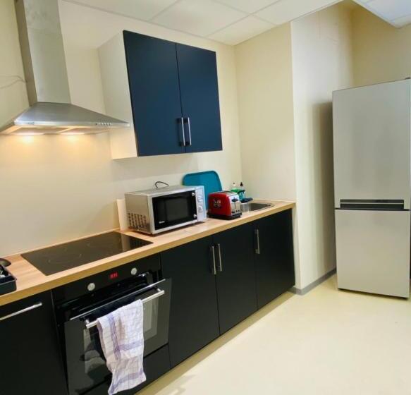 Hostel Vertigo Nîmes Gare Centre