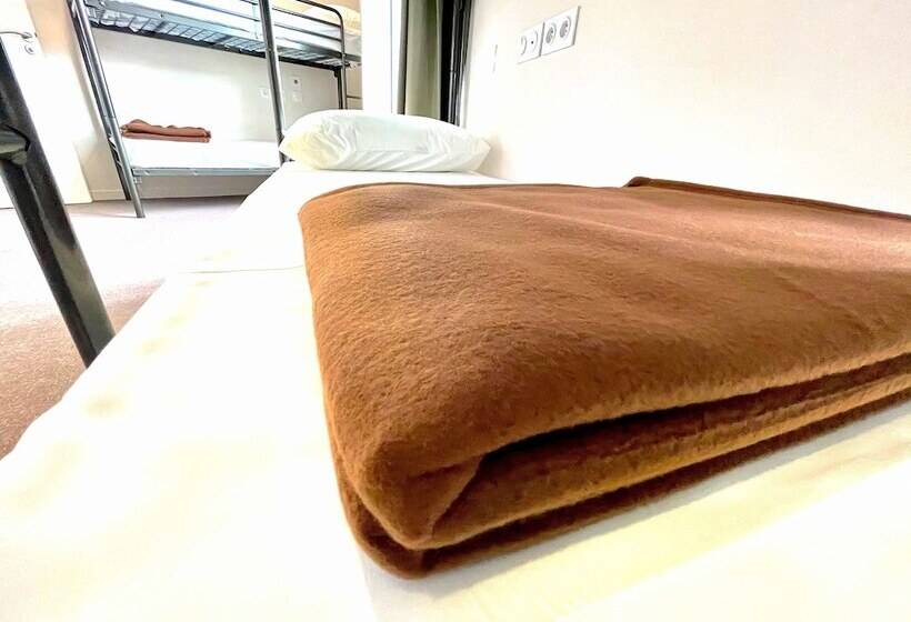 Hostel Vertigo Nîmes Gare Centre