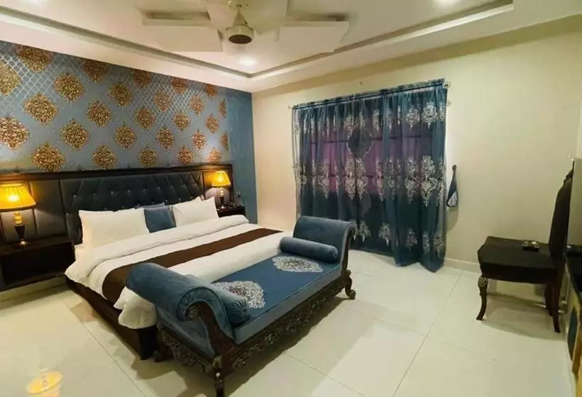 Golden Sand Hotel Rahim Yar Khan