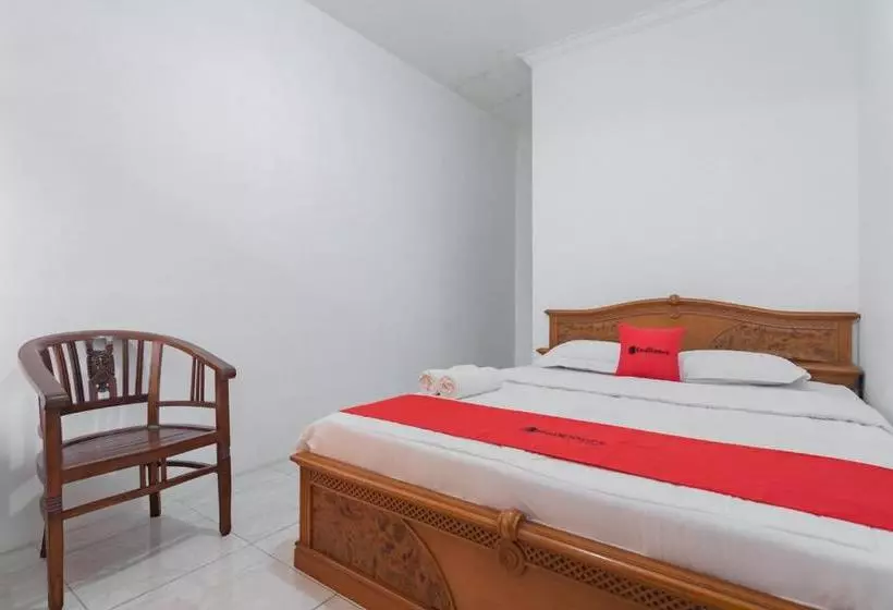 Hotelli Reddoorz Syariah @ Happy Farm Ciwidey 4