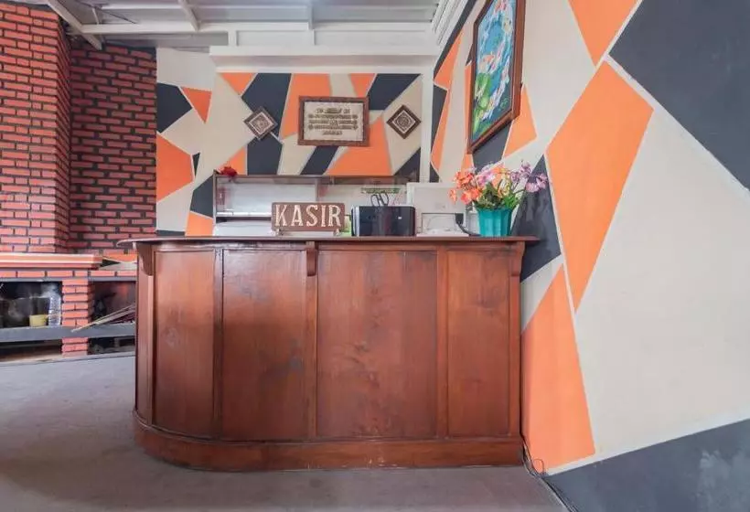 Hotelli Reddoorz Syariah @ Happy Farm Ciwidey 4