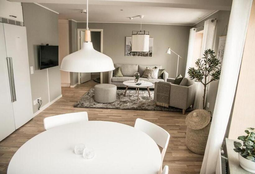 Sky Hotel Apartments Valla Berså