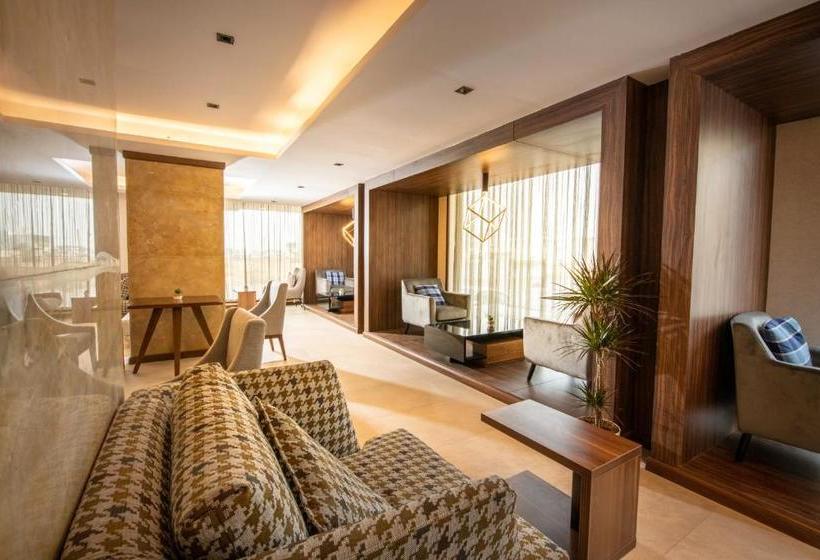 Отель Golden Rose