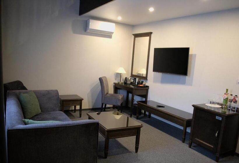 호텔 Optima Collection Bergshloss Rivne