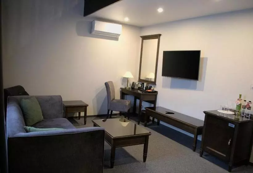 ホテル Optima Collection Bergshloss Rivne