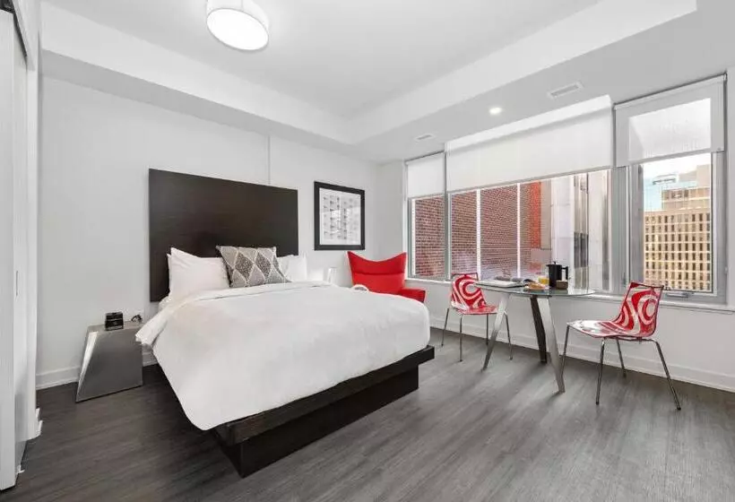 ホテル Restays Ottawa