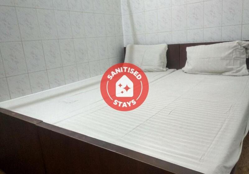 호텔 Spot On 80584 Pudur Lucky Mansion