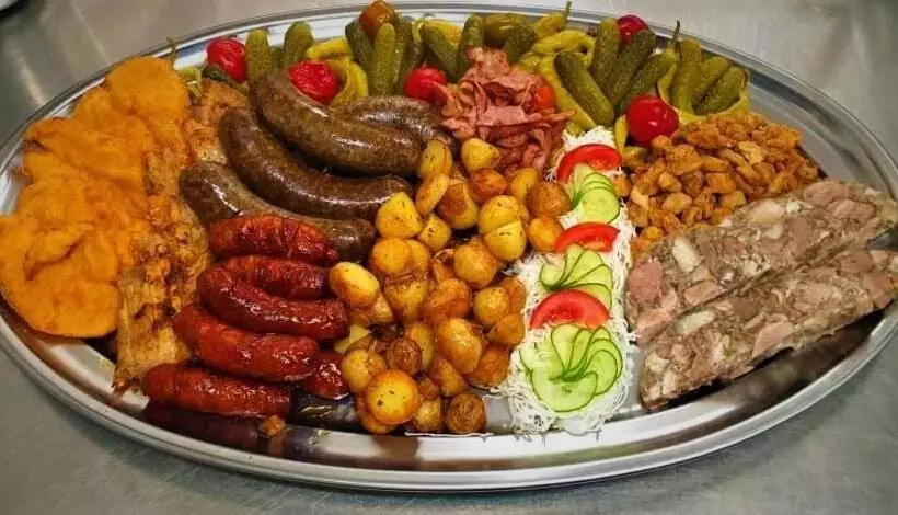 Majatalo Reštaurácia Penzión Na Mlyne