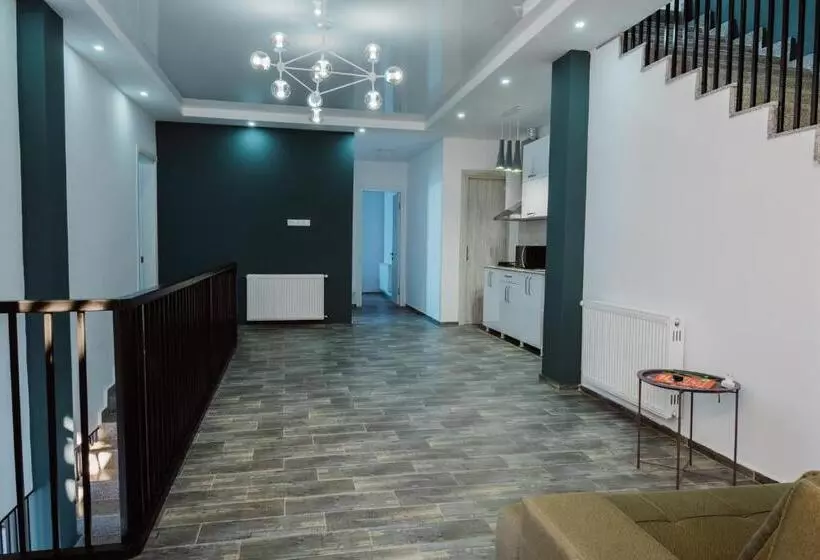 پانسیون Villa Evkalipt Kvariati