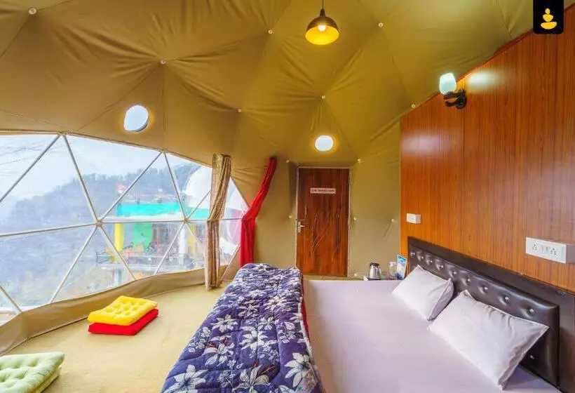 Resort Livingstone Snow Region Campsite