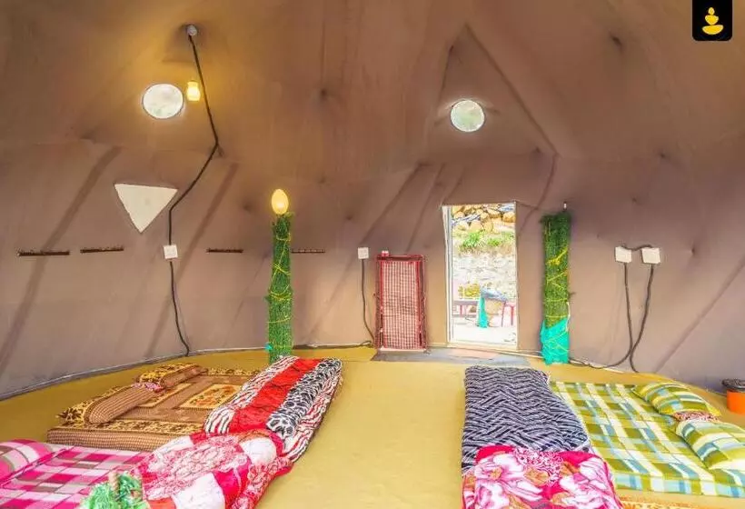 Resort Livingstone Snow Region Campsite