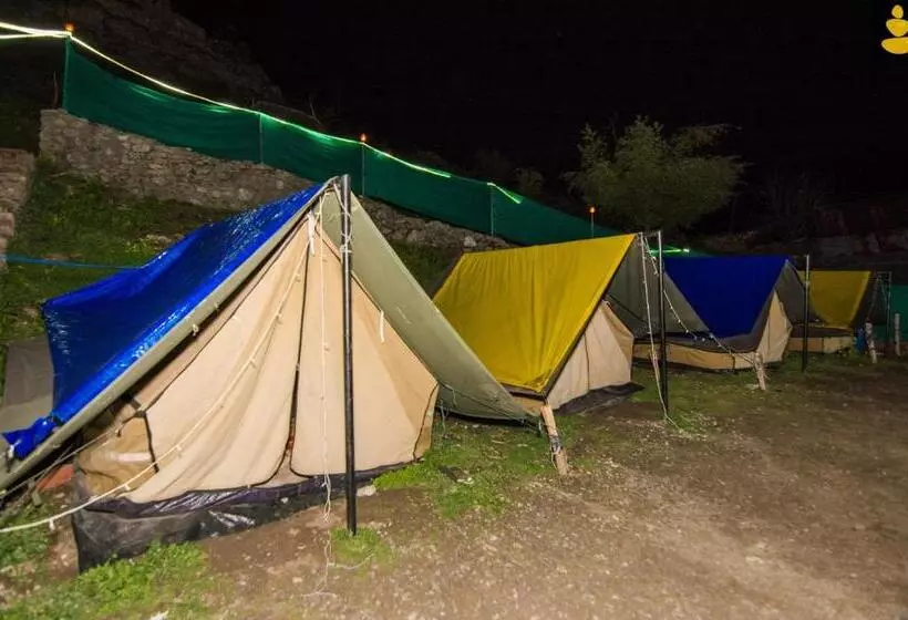 Resort Livingstone Snow Region Campsite
