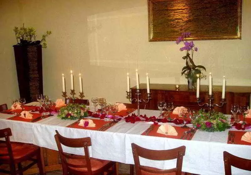 בית מלון כפרי Adenia