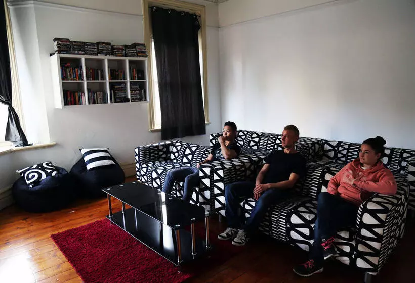 ホテル All Nations Backpackers  Melbourne