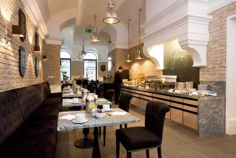 בית מלון כפרי Alta Moda Fashion