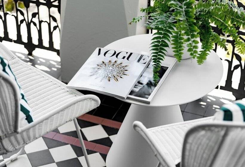 فندق Challis Potts Point