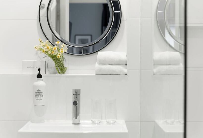 فندق Challis Potts Point