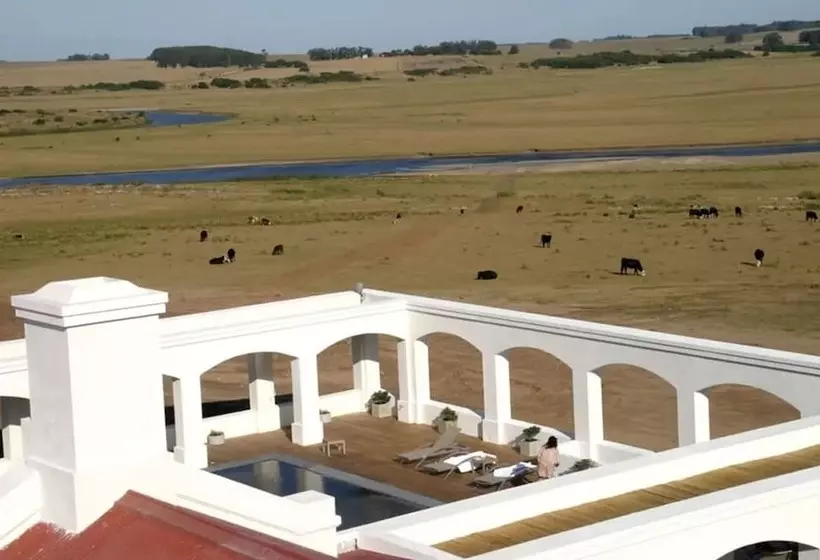 ホテル Estancia Vik Jose Ignacio