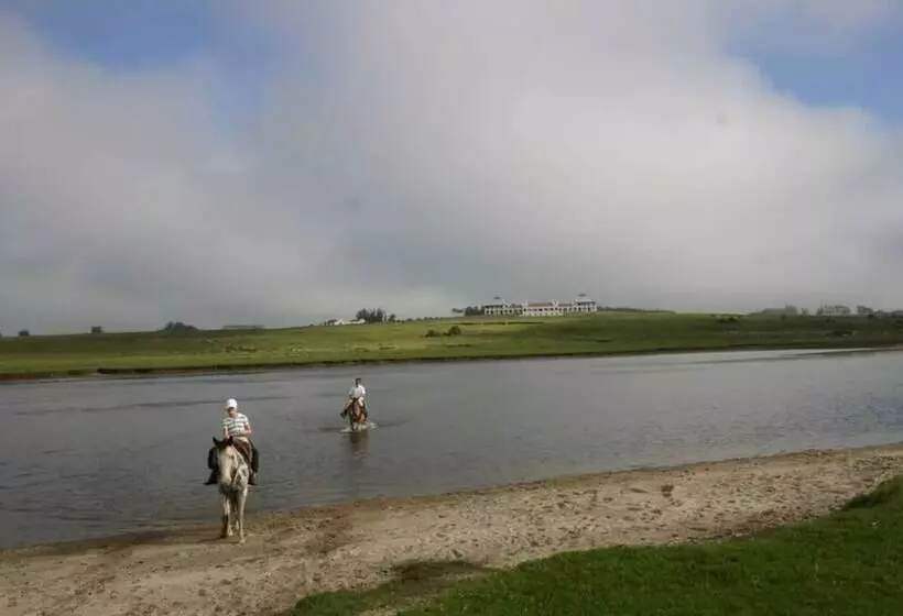 ホテル Estancia Vik Jose Ignacio