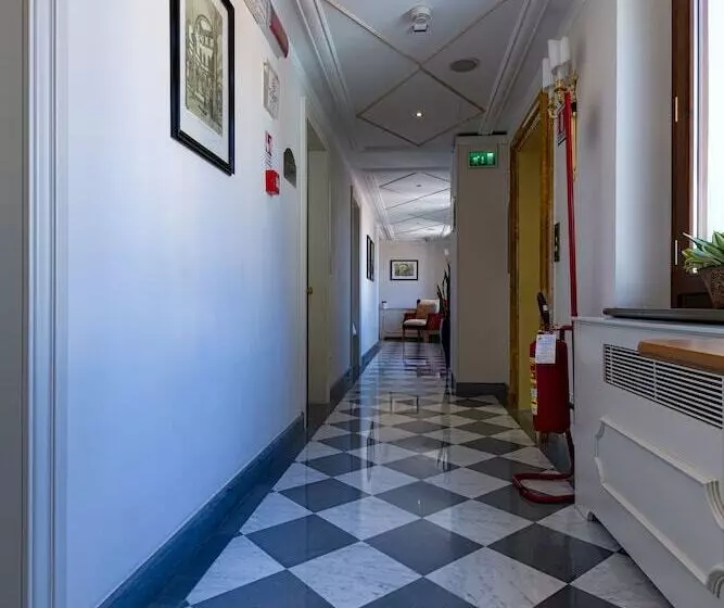 Golden Tower Hotel & Spa