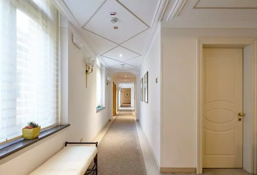 Golden Tower Hotel & Spa