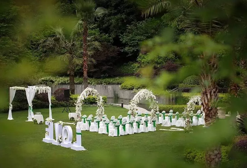 ホテル Hangzhou Rose Garden Resort & Spa
