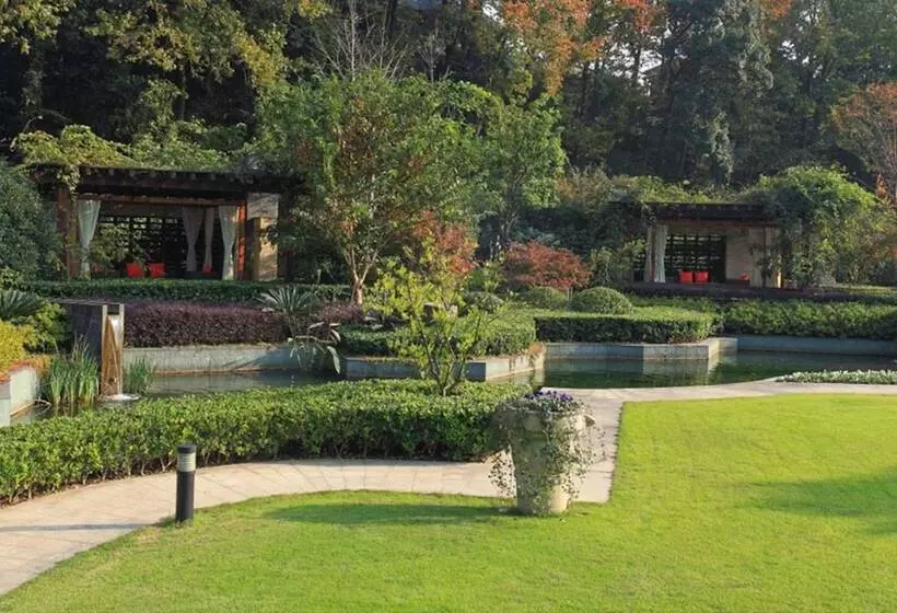 ホテル Hangzhou Rose Garden Resort & Spa