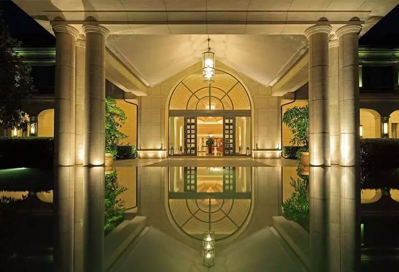 ホテル Hangzhou Rose Garden Resort & Spa