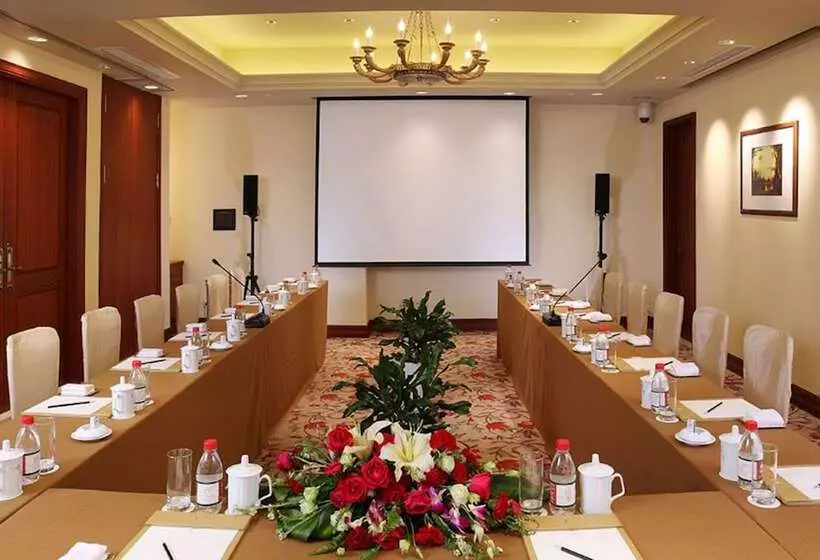 ホテル Hangzhou Rose Garden Resort & Spa