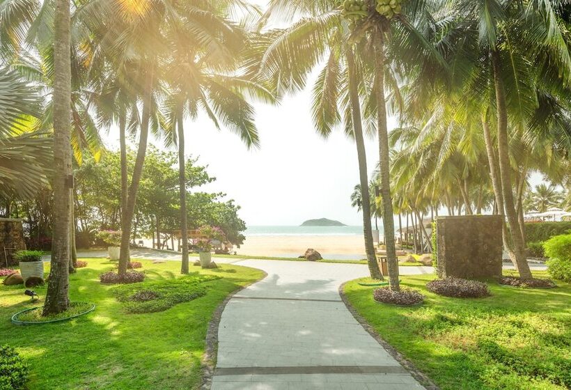 فندق Le Méridien Shimei Bay Beach Resort & Spa