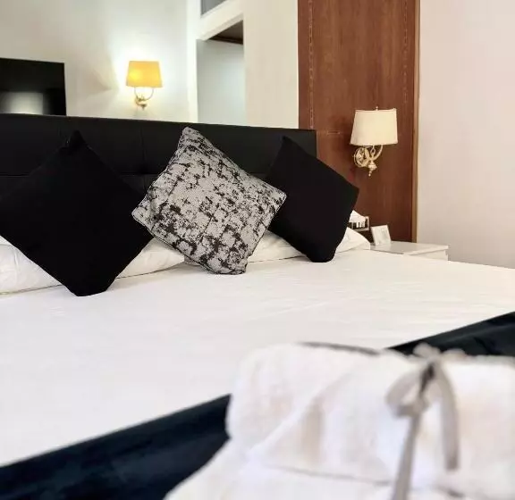 בית מלון כפרי Max