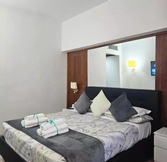 בית מלון כפרי Max