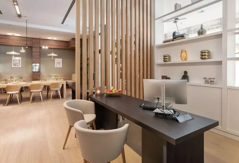 هتل Melia Düsseldorf