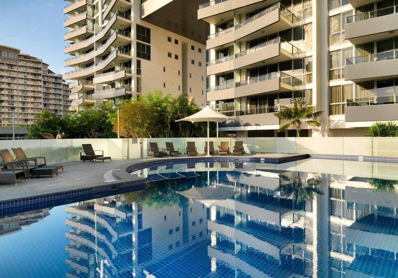 فندق Meriton Suites Broadbeach