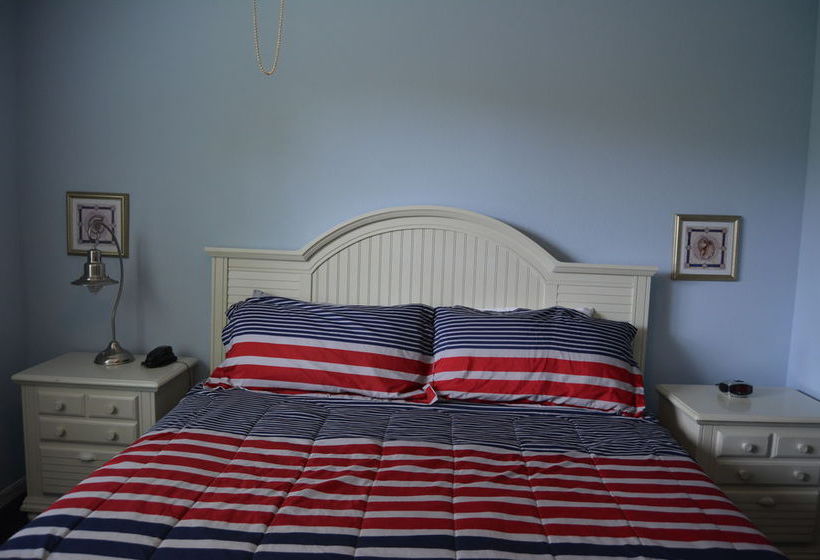 ホテル Runaway Beach Club Resort