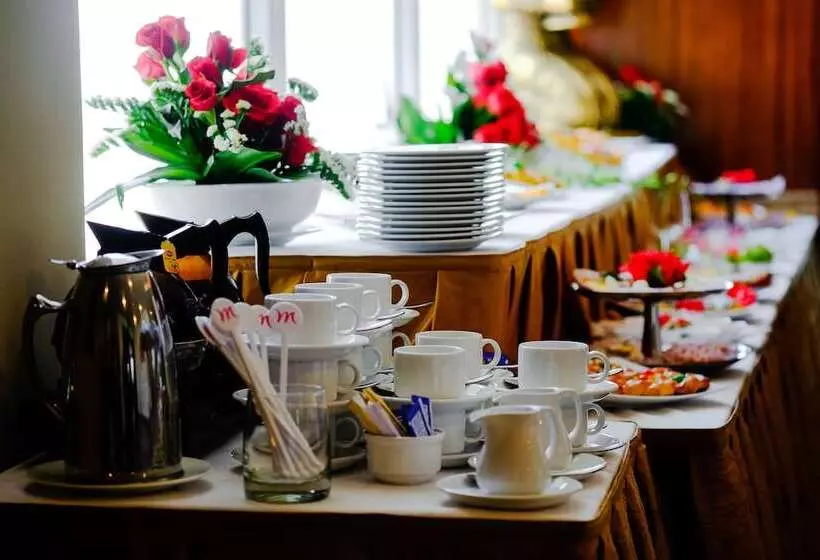 ホテル Muong Thanh Holiday Hue