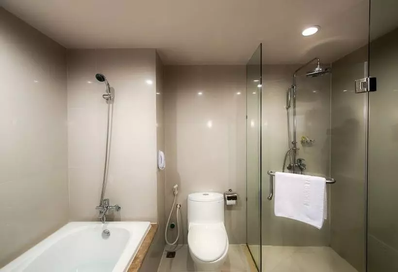 ホテル Muong Thanh Holiday Hue