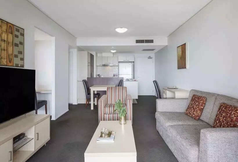 فندق Oaks Brisbane Aurora Suites