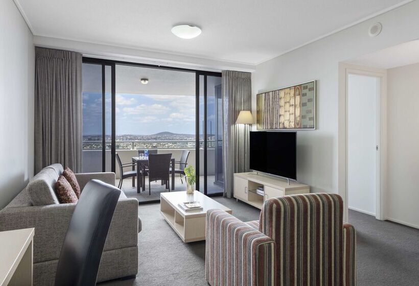 酒店 Oaks Brisbane Aurora Suites