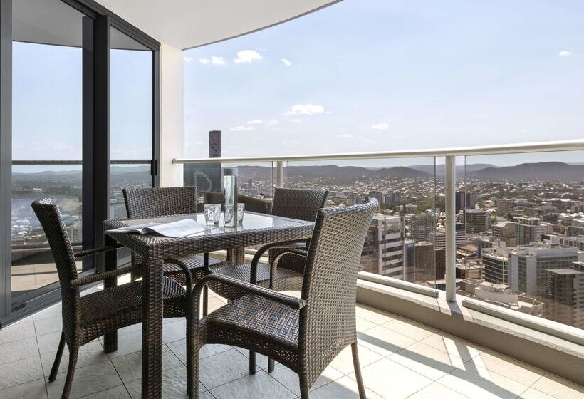酒店 Oaks Brisbane Aurora Suites