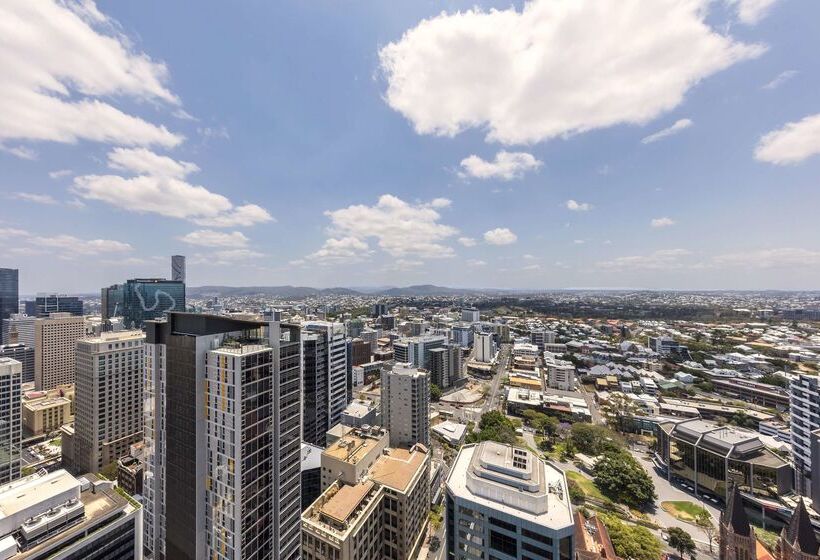 酒店 Oaks Brisbane Aurora Suites