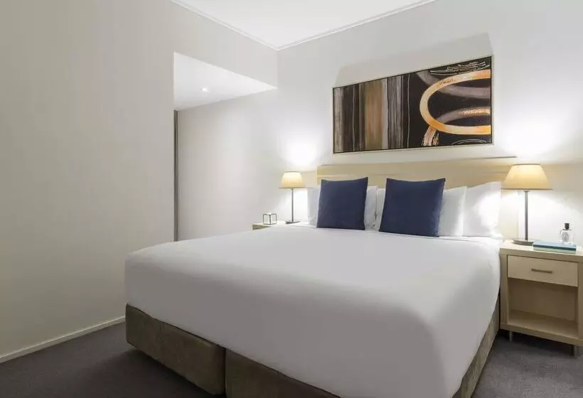 فندق Oaks Brisbane Aurora Suites