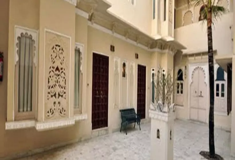 Отель Rampratap Palace By Fateh Collection