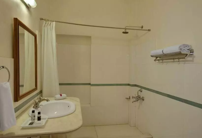 Отель Rampratap Palace By Fateh Collection