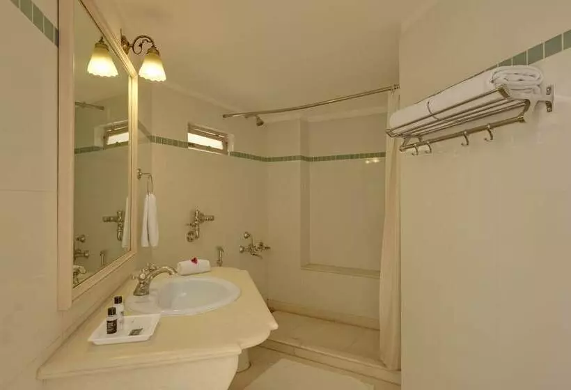 Отель Rampratap Palace By Fateh Collection