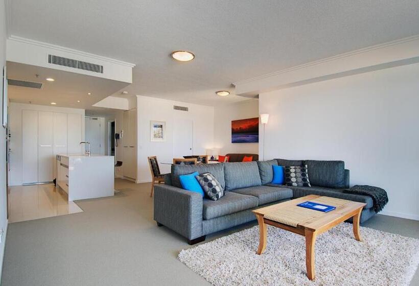 בית מלון כפרי Reflections Tower Two