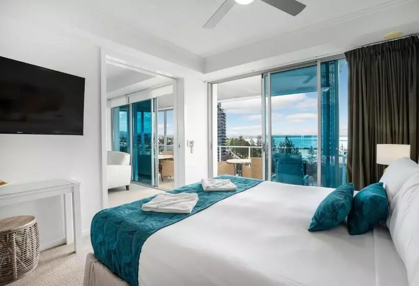 Отель Reflections Tower Two